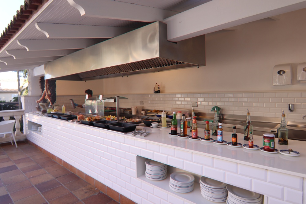 Showcooking im Hotel Canyamel Classic auf Mallorca, wo Köche live für die Gäste kochen.